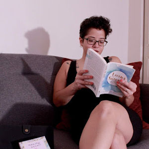 Meet your Posher, Iris